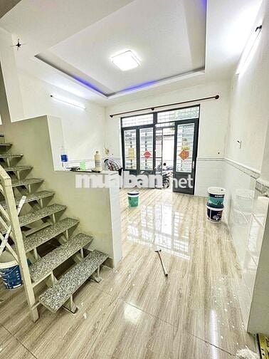 Nhà Mới Đẹp 4,5x12m 1Lầu Đúc (2PN 2WC) Hẻm 5m Thông. Giáp Tên Lửa