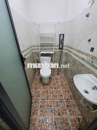 CHO THUÊ NHÀ GẦN ĐHYD..kinh doanh nhỏ