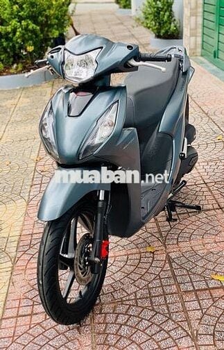HONDA  VISION PHIÊN BẢN THỂ THAO BÁNH LỚN  5000KM