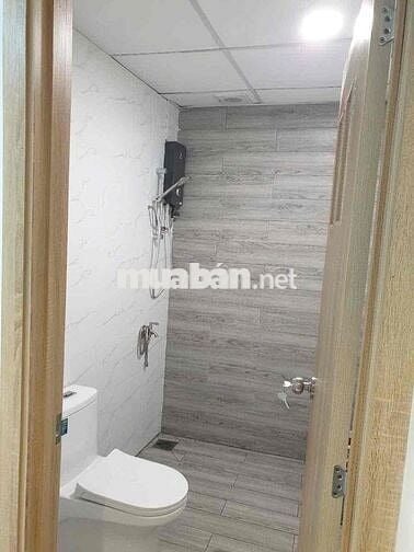 Nhà cho thuê nguyên căn sân vườn khu Cư Xá Điện Lực