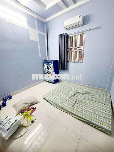 NHÀ ĐẸP MỚI 4PN  VÀO Ở NGAY-  Ô TÔ ĐỖ CỬA-MT ĐƯỜNG 30M- FULL NỘI THẤT