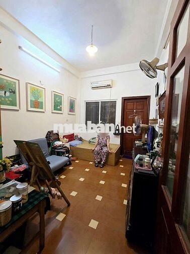 Gấp! Bán Nhà Hoàng Đạo Thành, 12.5 tỉ, DT 71 m2, 4 tầng, Phân lô QĐ.