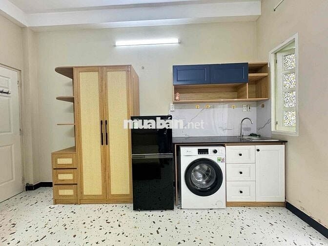 phòng studio ban công decor chẳng khác gì homestay