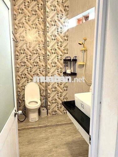 Nhà Nguyễn Văn Lượng Gần CITYLAND 4PN 4WC Có Nội Thất 14tr