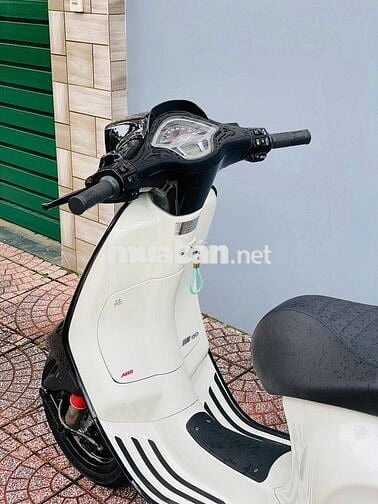VESPA SPRINT 150cc  PHANH ABS ĐÈN FULL LED