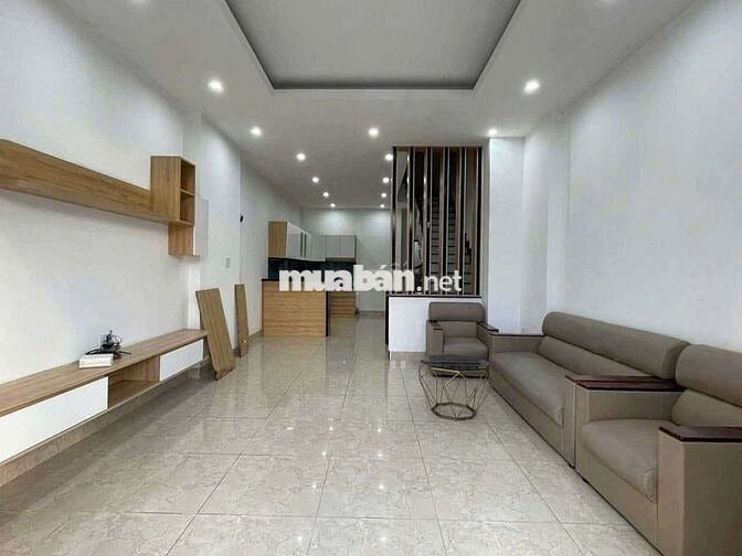 Cho thuê nhà Phú Mỹ cách Phạm Ngọc Thạch 100m