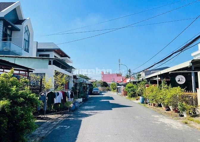 Mặt Tiền Kinh Doanh đường nhựa 8m Thị Trấn Củ Chi 273m2 Sổ Hồng Riêng