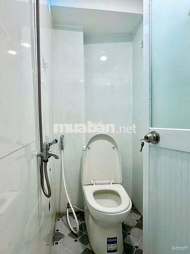 Bán nhà (4x10m) sẵn kết cấu Nơ Trang Long HXH tới nơi gần chợ Bà Chiểu