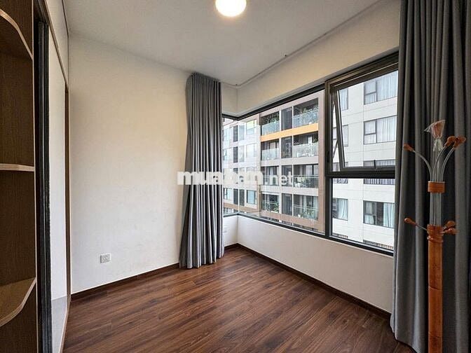 Cho thuê căn góc 3 phòng ngủ, block mp6,7,8 Mizuki Park