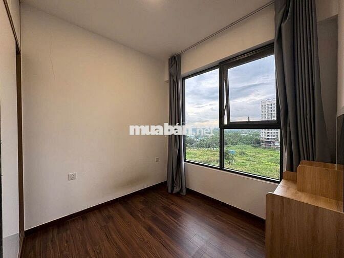 Cho thuê căn góc 3 phòng ngủ, block mp6,7,8 Mizuki Park