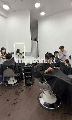 Sang MBKD hoặc Toàn Bộ Salon Tóc 6tr/1thang
