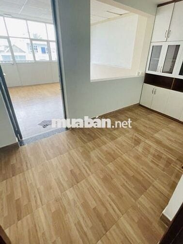 Mặt hẻm 12M Đường D5_4 x 18_8 Phòng làm việc, 6wc Giá 36Tr__Thang Máy