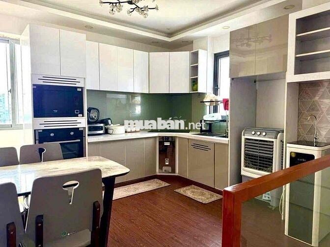 Nhà mặt tiền 6 tầng tiện kinh doanh(4m x 16m) Bình Trị Đông Bình Tân