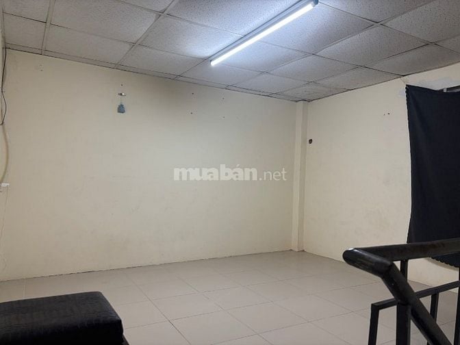 Chính chủ cho thuê nhà 6trđ/tháng, DTSD 80m2, 2PN đường Lê Đức Thọ, GV