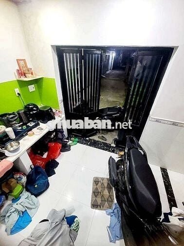 Nhà trung tâm Bình Tân giá rẻ 25m2 , SHR 4,2 x 6