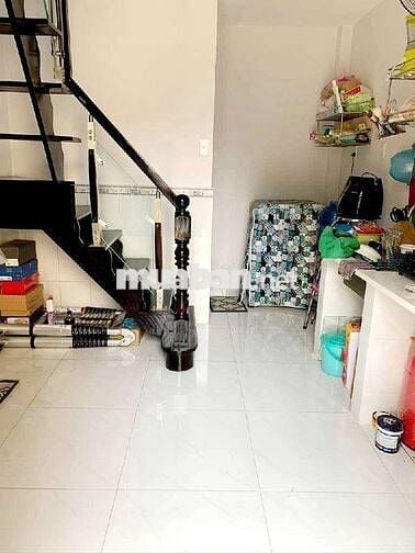 Nhà trung tâm Bình Tân giá rẻ 25m2 , SHR 4,2 x 6