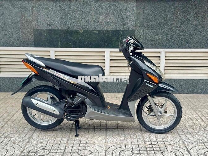 cần bán click 2010 bs thành phố chính chủ ,xe đẹp