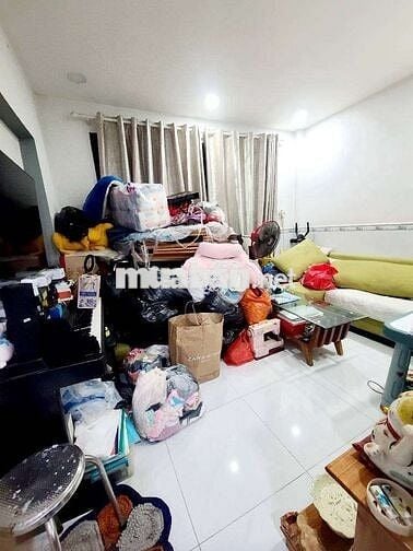 Nhà trung tâm Bình Tân giá rẻ 25m2 , SHR 4,2 x 6
