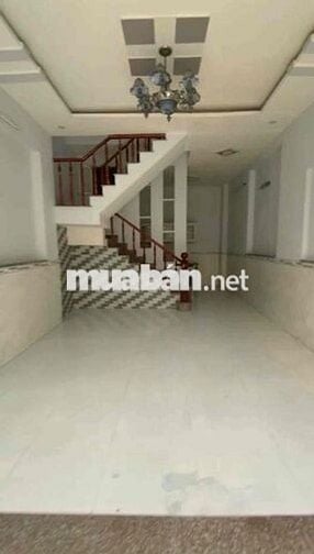 Cho thuê 4 x20-1 lầu-4 phòng -san xe may -Đường xe hơi