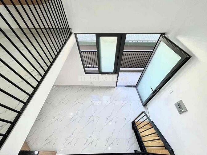 DUPLEX MỚI 100% - FULL NỘI THẤT SỊN SÒ - BAN CÔNG CỰC THOÁNG