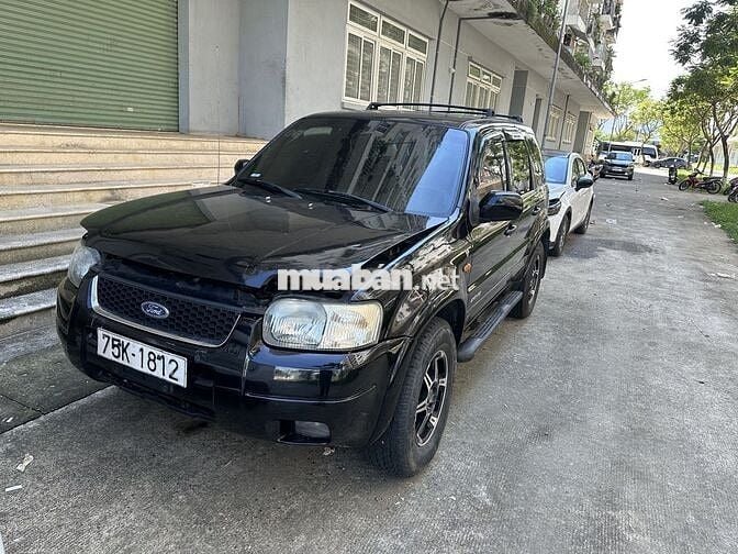 Bán xe For 5 chỗ. Gầm cao.giá 42 triệu.LH trao đổi