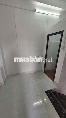 Cho thuê nhà mặt tiền số 28 Trần Hưng Đạo nối dài (thông qua bờ kè)