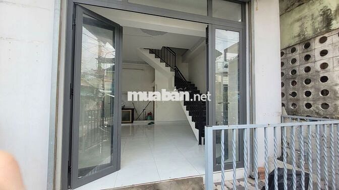 Cho thuê nhà mặt tiền số 28 Trần Hưng Đạo nối dài (thông qua bờ kè)