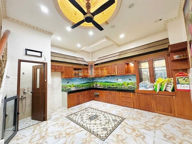 BÁN NHÀ MỚI 4 LẦU – Ở NGAY – ĐƯỜNG TÂN KỲ TÂN QUÝ, Bình Tân 8ty3