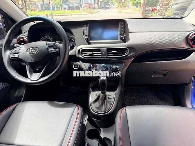 i10 2023 , 1chủ , 1vạn5 km , 379tr