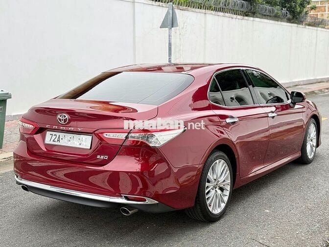 Toyota Camry 2021 2.5Q - 69000 km