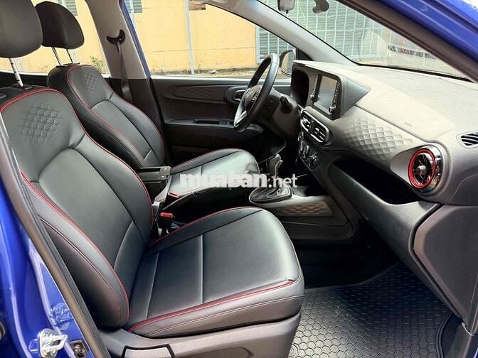 i10 2023 , 1chủ , 1vạn5 km , 379tr