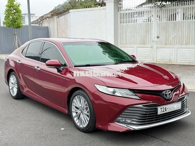 Toyota Camry 2021 2.5Q - 69000 km