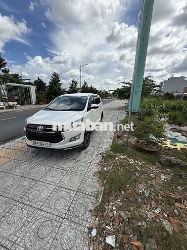 Toyota Innova 2018 2.0 Venturer - 169000 km