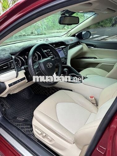 Toyota Camry 2021 2.5Q - 69000 km