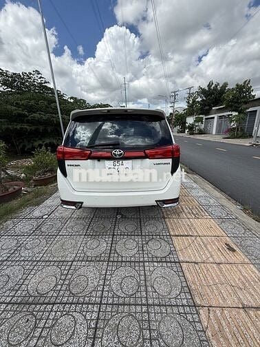 Toyota Innova 2018 2.0 Venturer - 169000 km