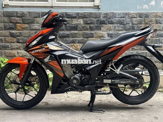 Winner V1 đời 2016 bstp chính chủ ,máy zin