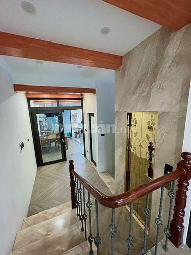 Nhà Mặt Phố Quan Nhân 84/92m2, 5 tầng, MT: 5 m, Q.Thanh Xuân, Hà Nội