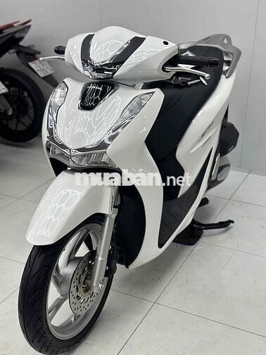 Sh 125 abs 2025 odo 2k  chính chủ