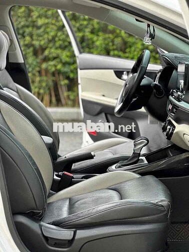 Kia K3 2022 Màu Trắng, Số Tự Động, Sedan