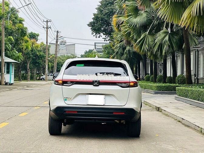 Honda HR-V 1.5 G 2023 - 27000 km