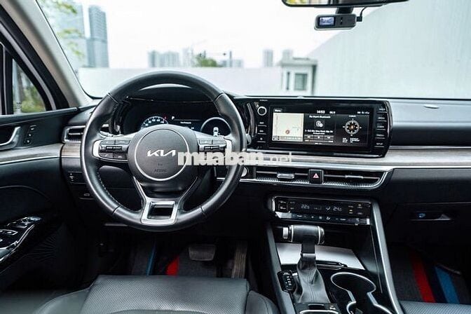 Kia K5 Luxury Odo 29.000 km Sản xuất 2022