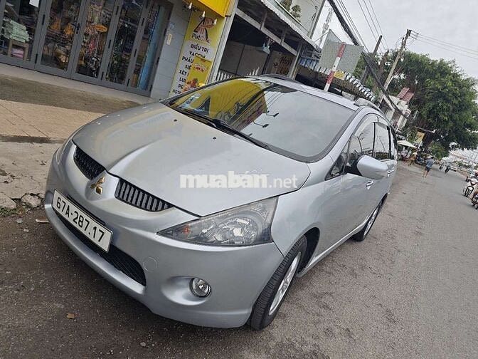 Mitsubishi grandis 2.4 AT 8 chỗ s2007 175 triệu