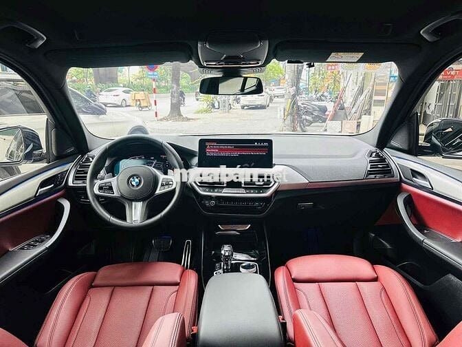 Bán BMW x3 msport màu trắng nội thất đỏ sx 2024