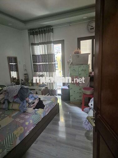 Nhà cho thuê hẻm xe tải quay đầu nhà đẹp