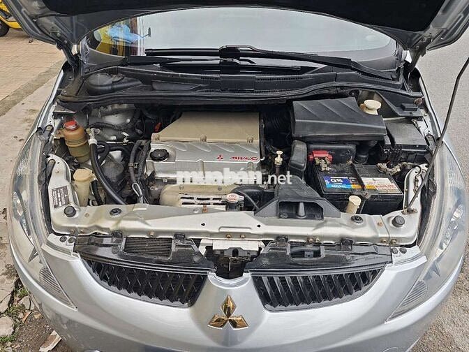 Mitsubishi grandis 2.4 AT 8 chỗ s2007 175 triệu