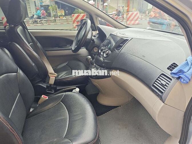 Mitsubishi grandis 2.4 AT 8 chỗ s2007 175 triệu