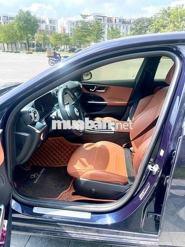 BÁN XE C200 AVNGRATDE MÀU XANH  SX 2021