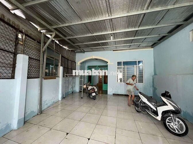 Nhà cấp 4 SHR mặt tiền Đông Hưng Thuận 18-Q12.Dt 6,5x22,5~147m2~5,8ty