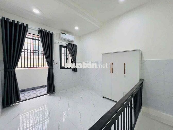 DUPLEX DẠNG 1 Tầng trệt 1 lầu ngay Xô Viết nghệ Tĩnh