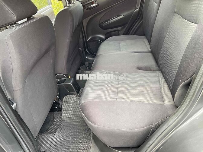 Bán xe suzuki swift sx 2014AT đẹp suất sắc